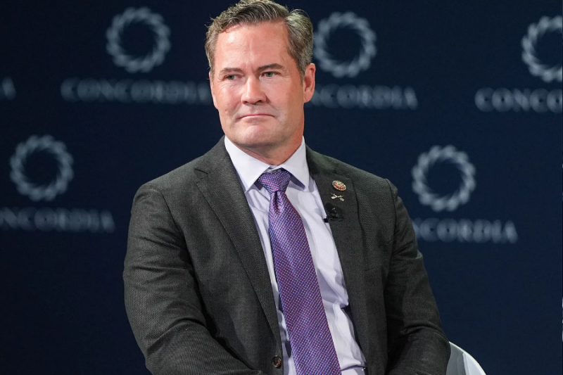 Michael Waltz: Biography, Net Worth & Career