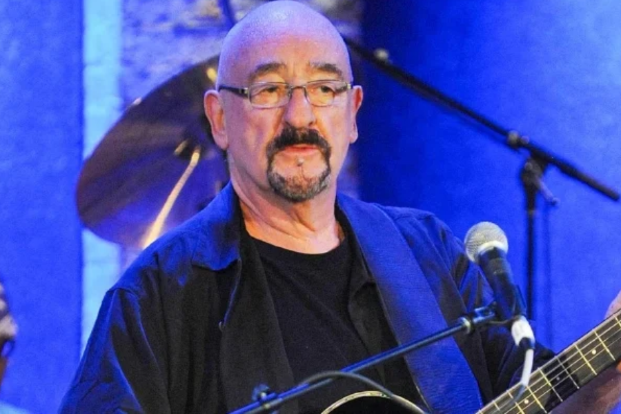 Dave Mason